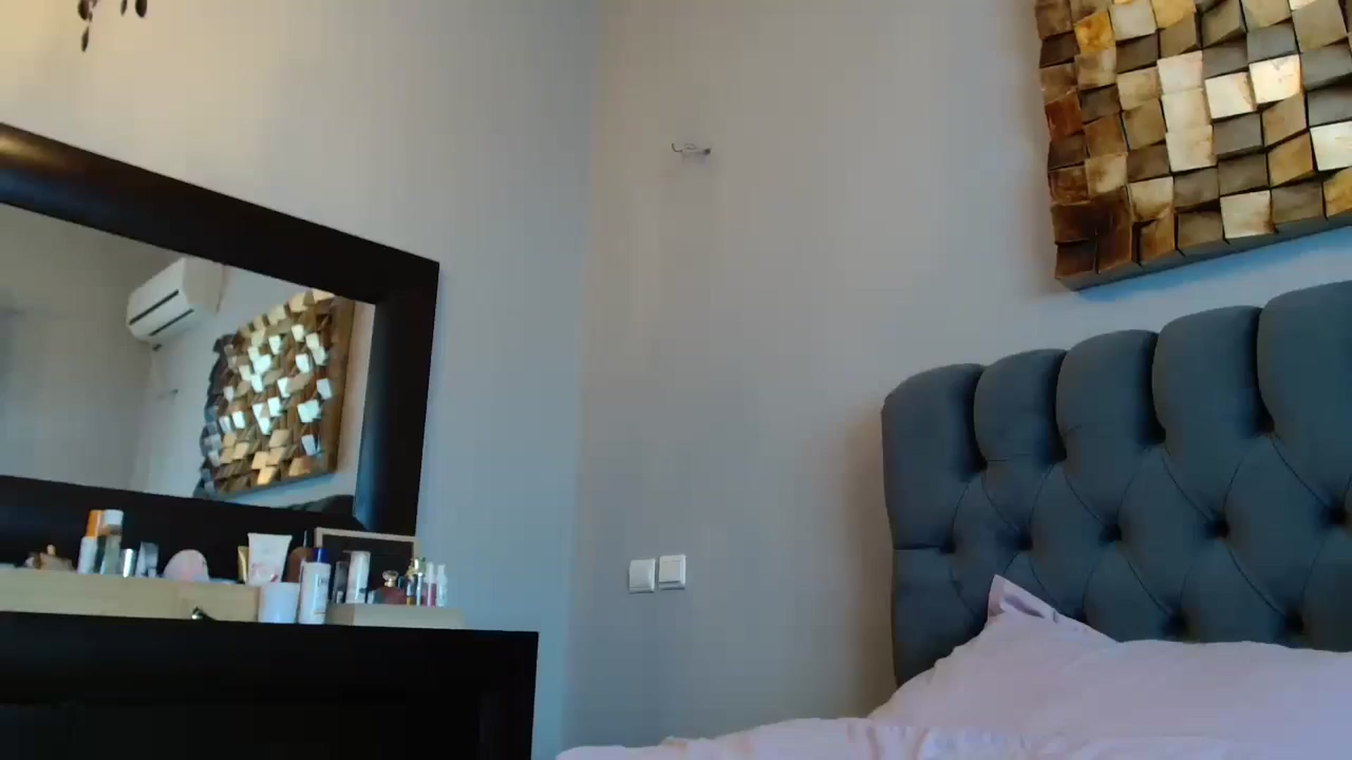 Gallery image thumbnail from ABABAB1's myfreecams stream on, 05/04/2025, 10:22 image 19 of 20