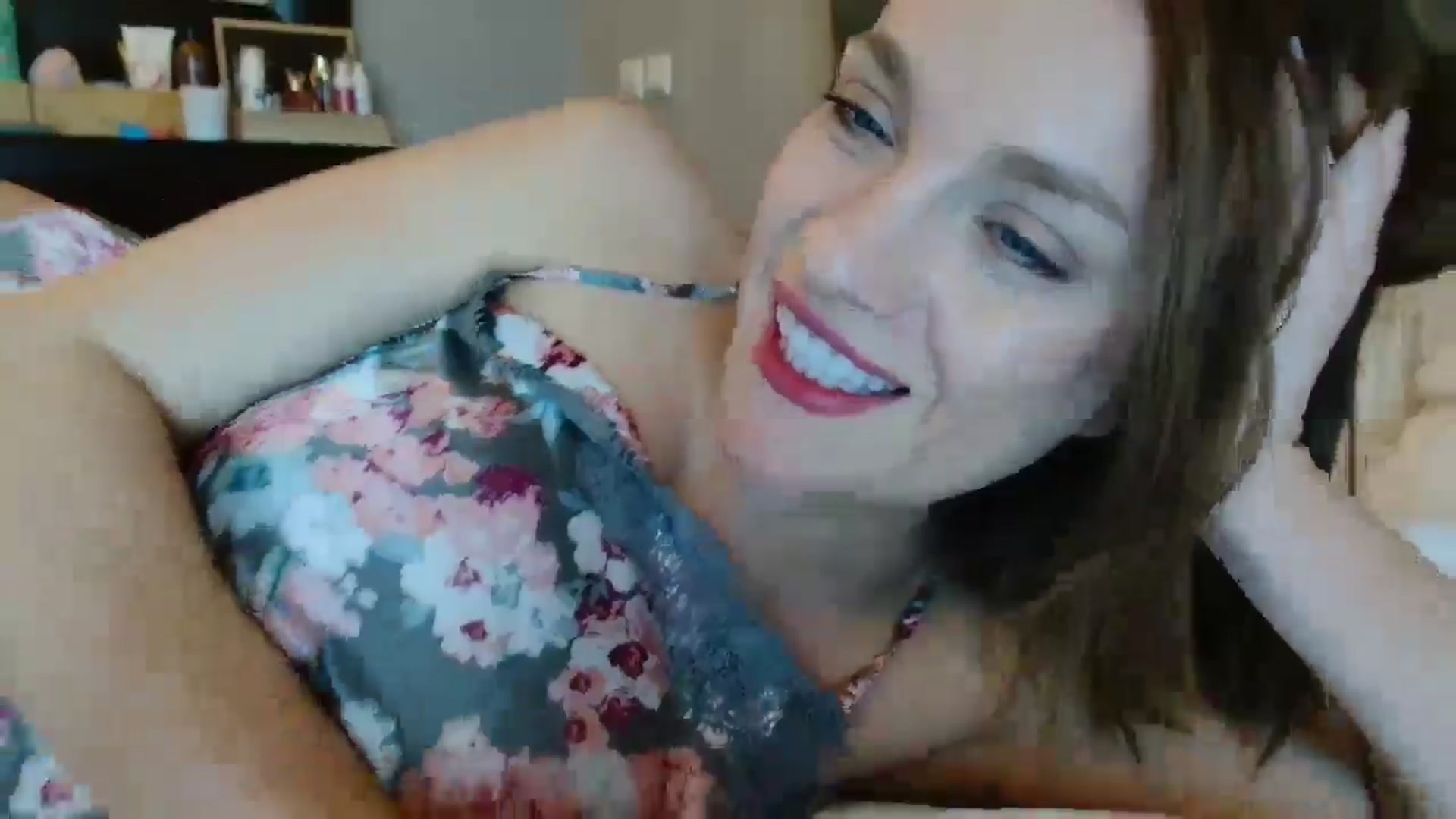 Gallery image thumbnail from ABABAB1's myfreecams stream on, 05/11/2025, 10:48 image 9 of 20