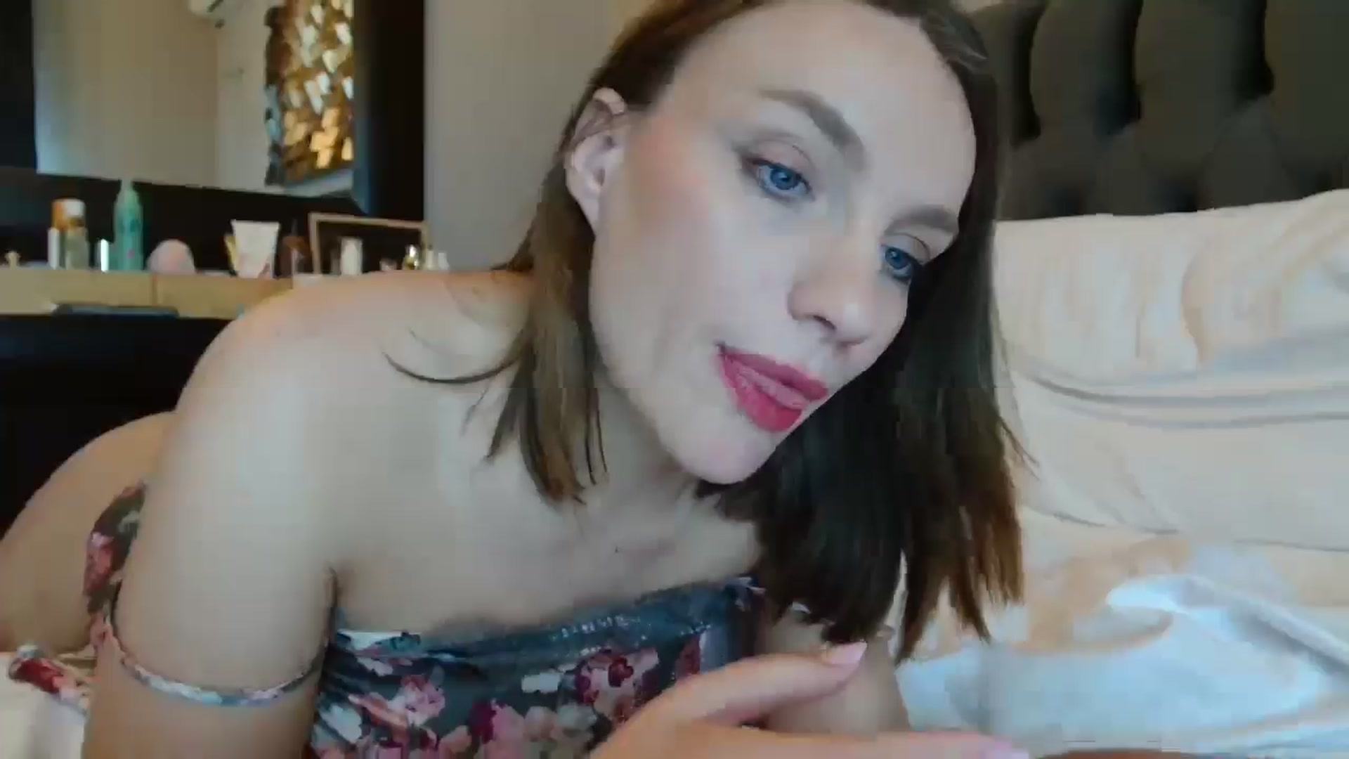 Gallery image thumbnail from ABABAB1's myfreecams stream on, 05/11/2025, 10:48 image 6 of 20