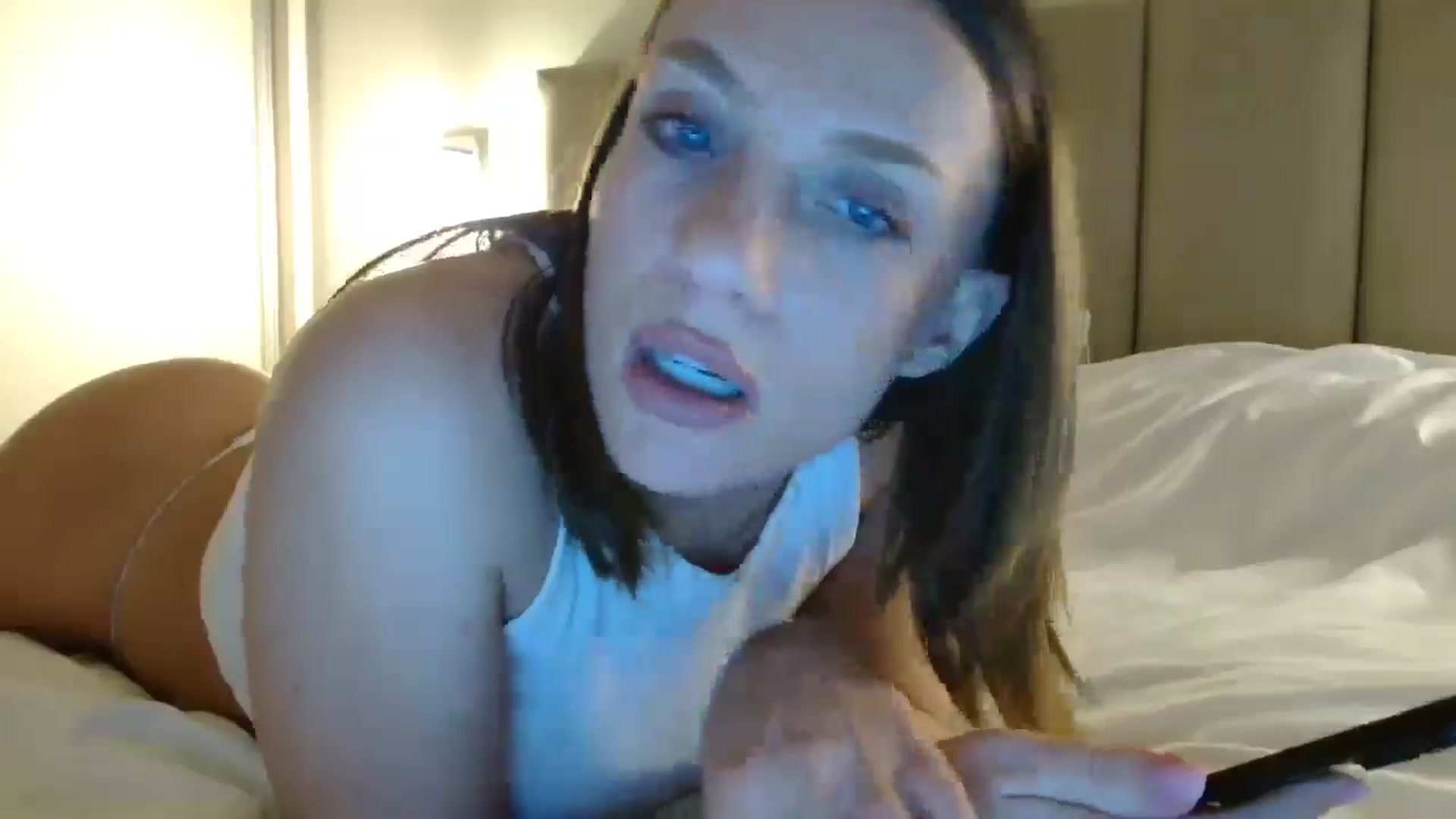 Gallery image thumbnail from ABABAB1's myfreecams stream on, 05/14/2025, 20:47 image 3 of 20