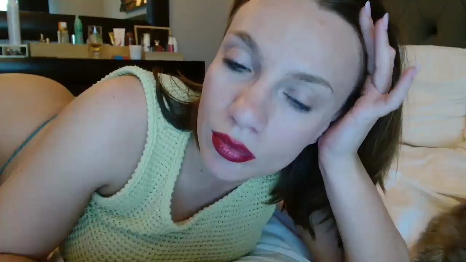 Gallery image thumbnail from ABABAB1's myfreecams stream on, 05/17/2025, 12:20 image 2 of 20