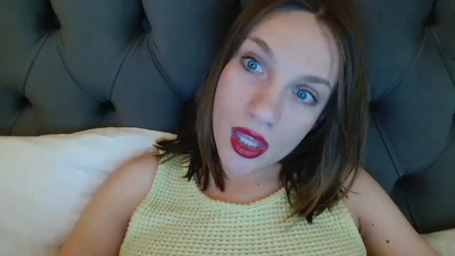 Gallery image thumbnail from ABABAB1's myfreecams stream on, 05/17/2025, 12:20 image 12 of 20