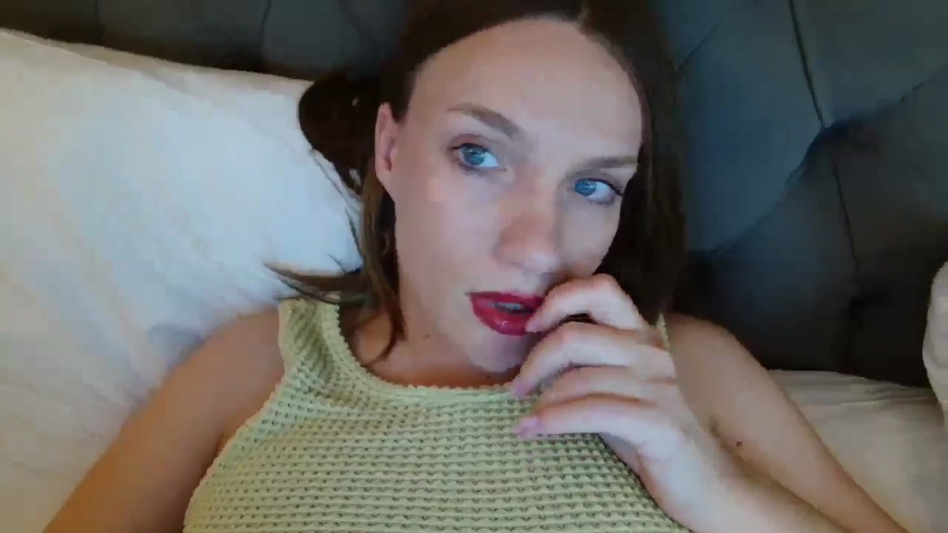 Gallery image thumbnail from ABABAB1's myfreecams stream on, 05/17/2025, 12:49 image 6 of 20