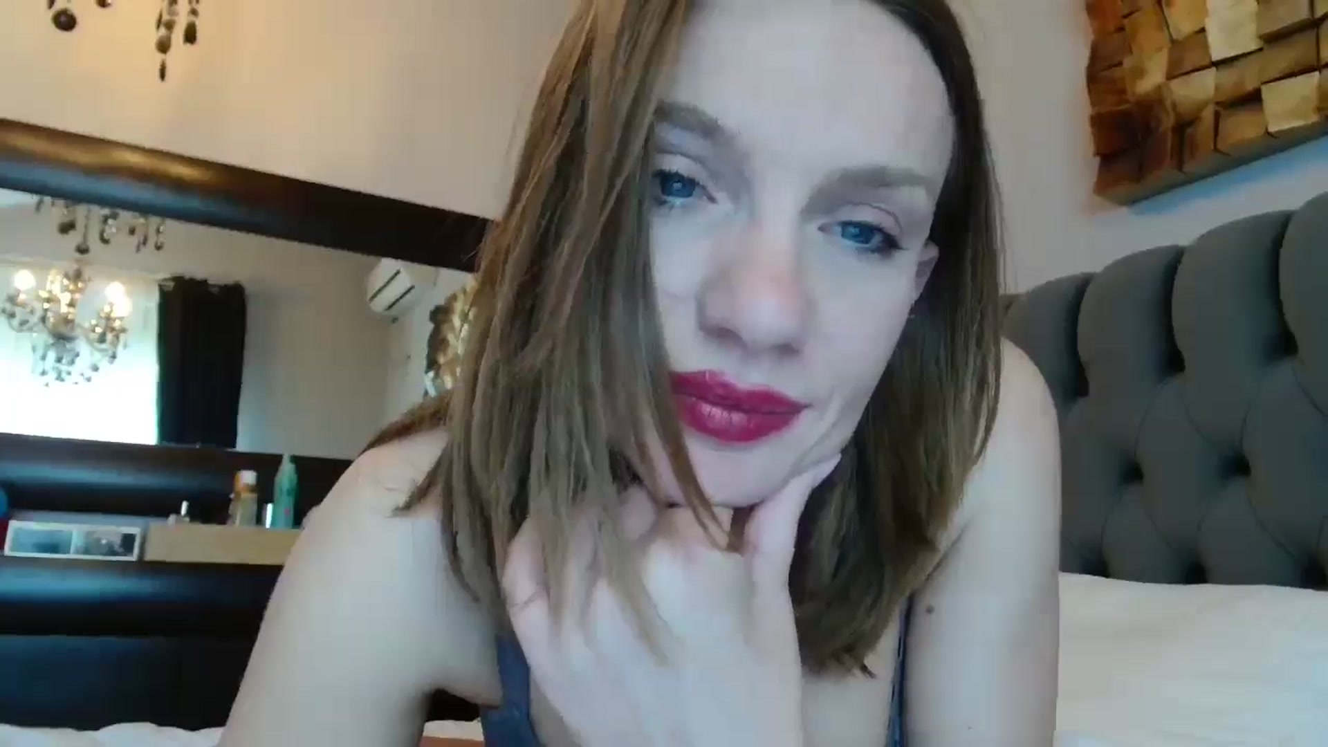 Gallery image thumbnail from ABABAB1's myfreecams stream on, 05/18/2025, 13:42 image 8 of 20