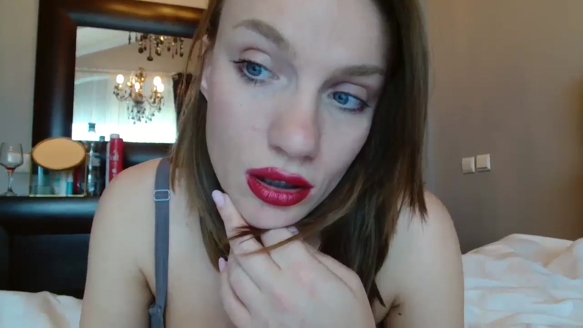 Gallery image thumbnail from ABABAB1's myfreecams stream on, 05/18/2025, 15:29 image 2 of 20