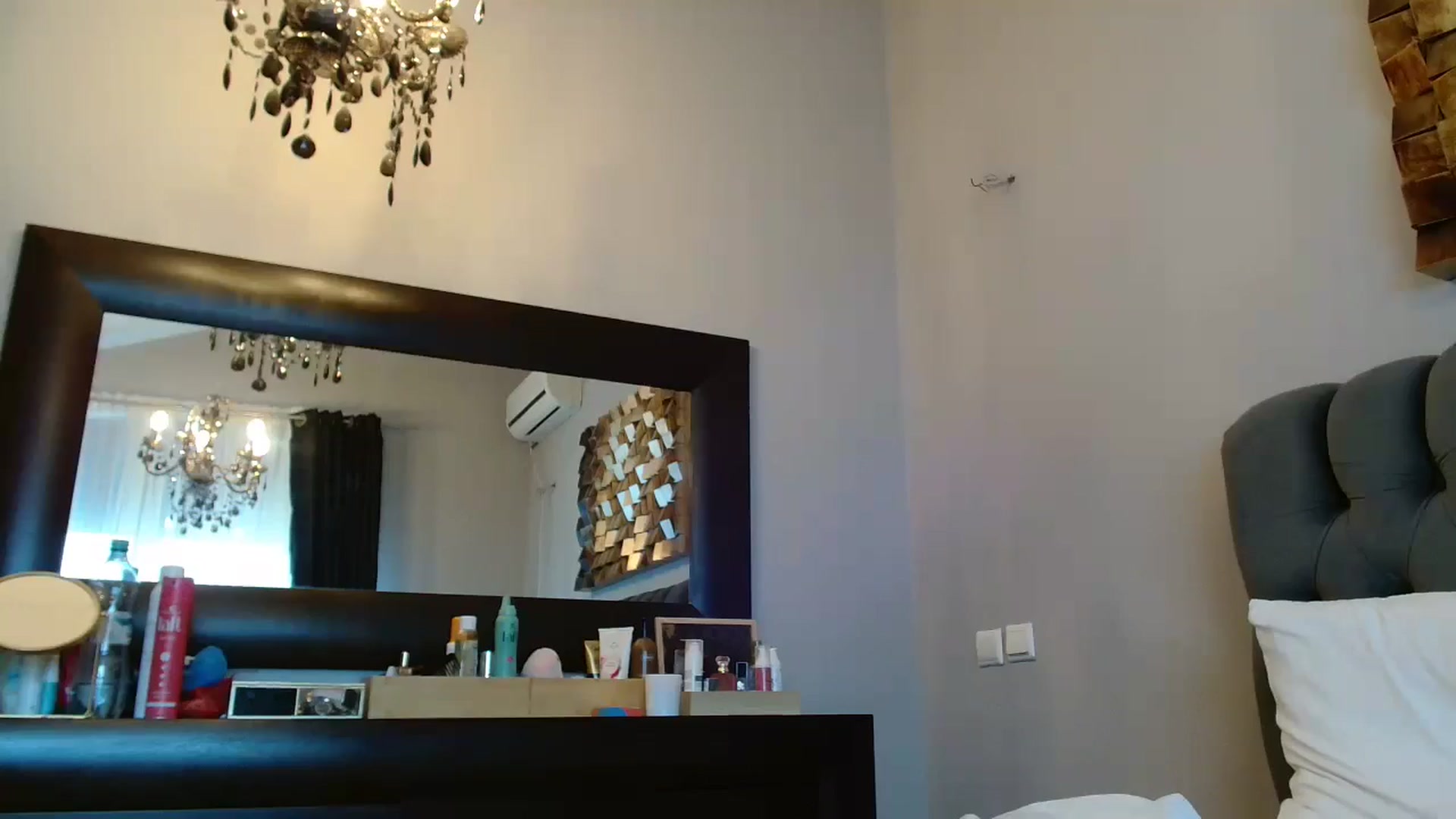 Gallery image thumbnail from ABABAB1's myfreecams stream on, 05/18/2025, 15:29 image 7 of 20