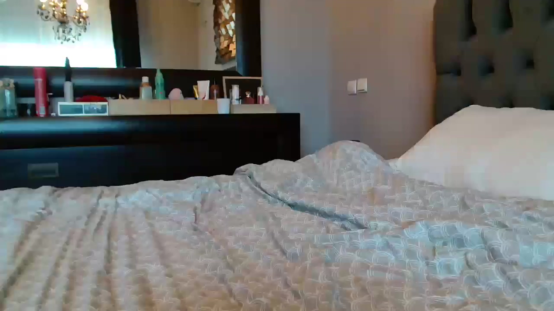 Gallery image thumbnail from ABABAB1's myfreecams stream on, 05/31/2025, 06:55 image 13 of 20