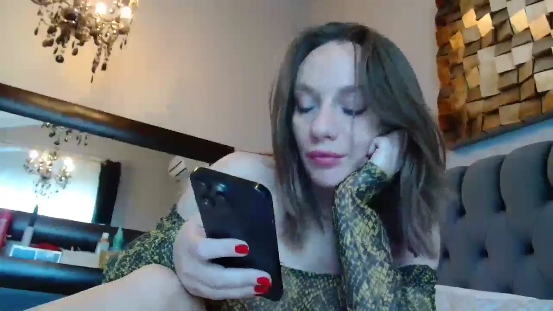 Gallery image thumbnail from ABABAB1's myfreecams stream on, 06/01/2025, 09:09 image 4 of 20