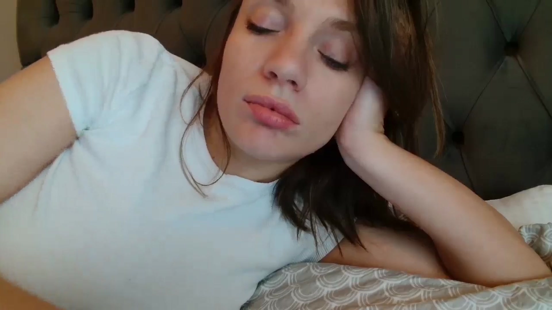 Gallery image thumbnail from ABABAB1's myfreecams stream on, 06/01/2025, 10:39 image 20 of 20