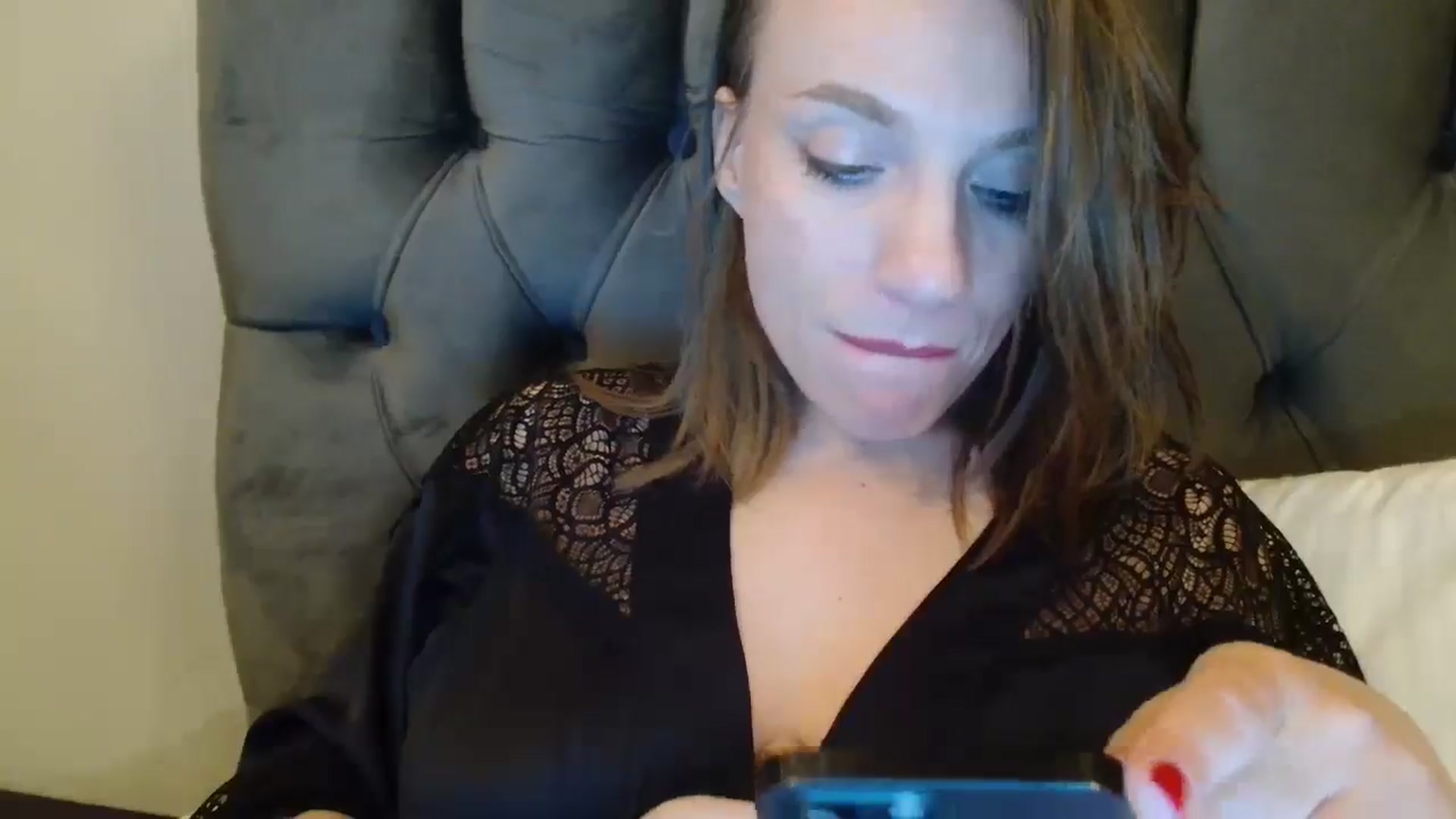 Gallery image thumbnail from ABABAB1's myfreecams stream on, 06/01/2025, 16:54 image 15 of 20