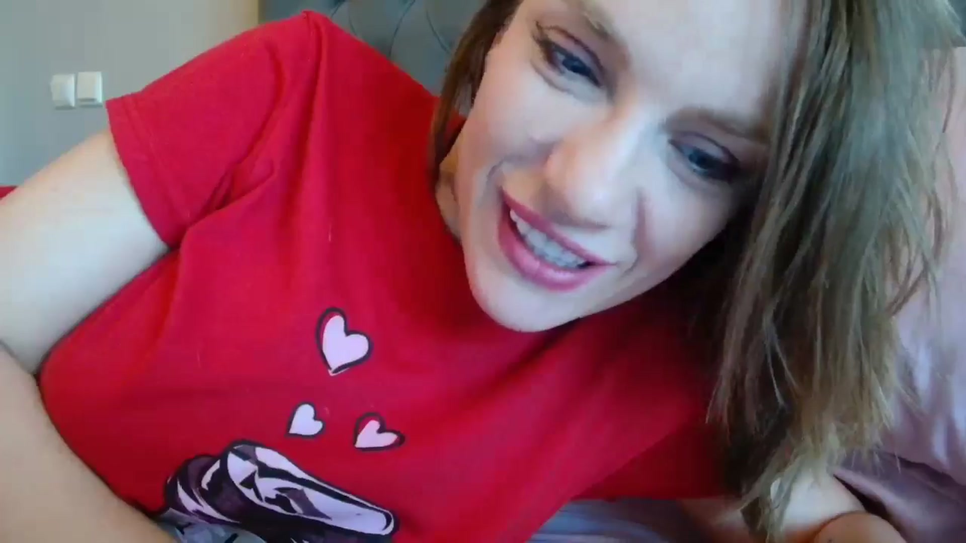 Gallery image thumbnail from ABABAB1's myfreecams stream on, 06/15/2025, 12:14 image 14 of 20
