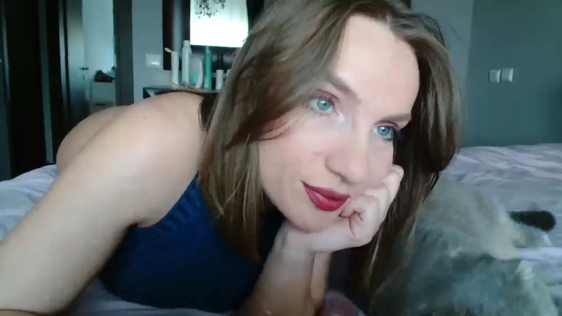 Gallery image thumbnail from ABABAB1's myfreecams stream on, 06/20/2025, 15:41 image 10 of 20