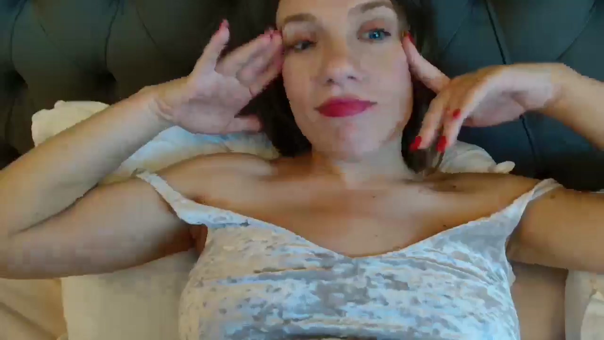 Gallery image thumbnail from ABABAB1's myfreecams stream on, 07/13/2025, 11:12 image 9 of 20