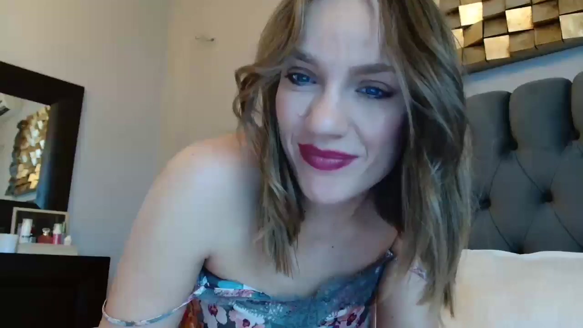 Gallery image thumbnail from ABABAB1's myfreecams stream on, 07/26/2025, 09:35 image 1 of 20