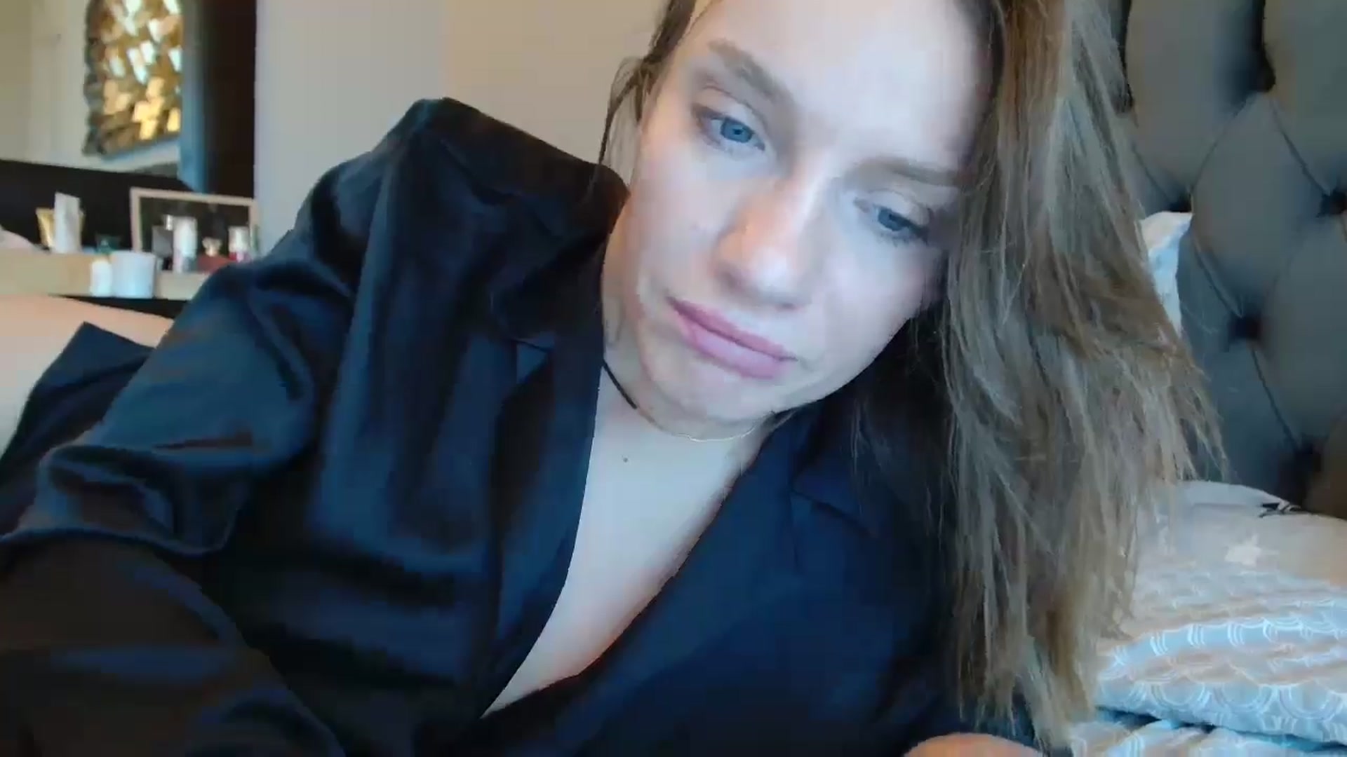 Gallery image thumbnail from ABABAB1's myfreecams stream on, 08/16/2025, 08:19 image 11 of 20