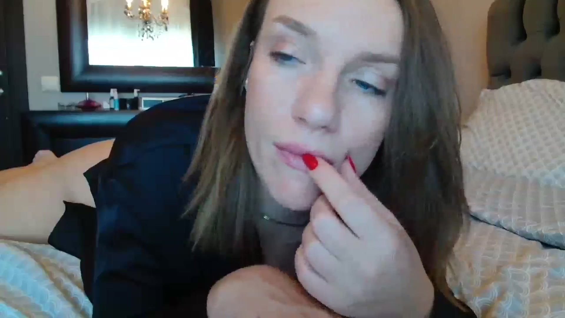 Gallery image thumbnail from ABABAB1's myfreecams stream on, 08/16/2025, 08:19 image 2 of 20