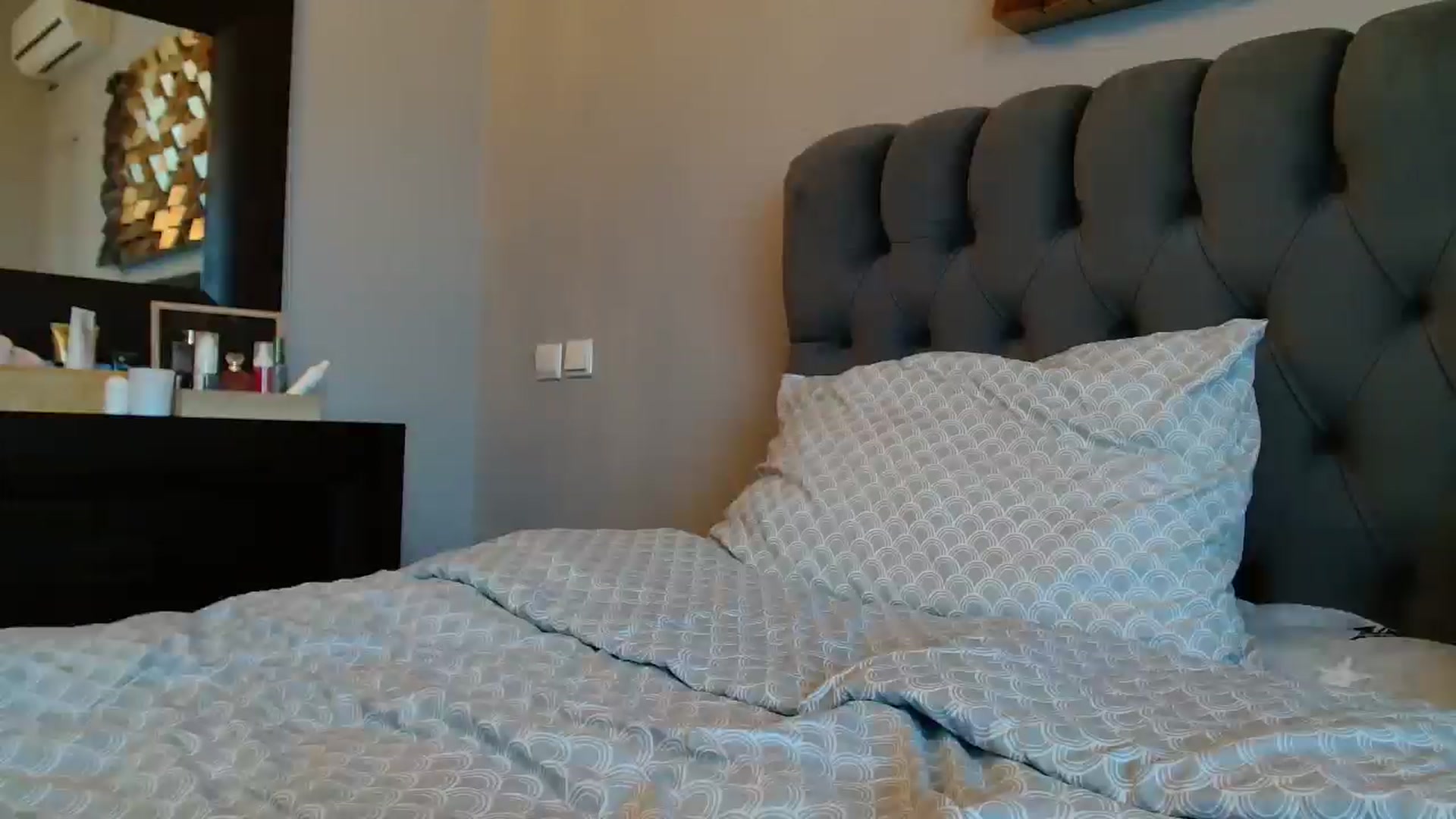 Gallery image thumbnail from ABABAB1's myfreecams stream on, 08/16/2025, 08:19 image 16 of 20