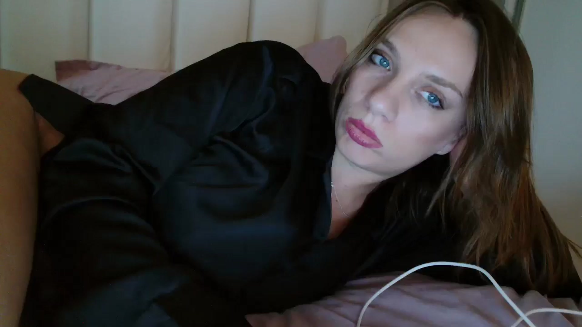 Gallery image thumbnail from ABABAB1's myfreecams stream on, 08/31/2025, 11:53 image 20 of 20