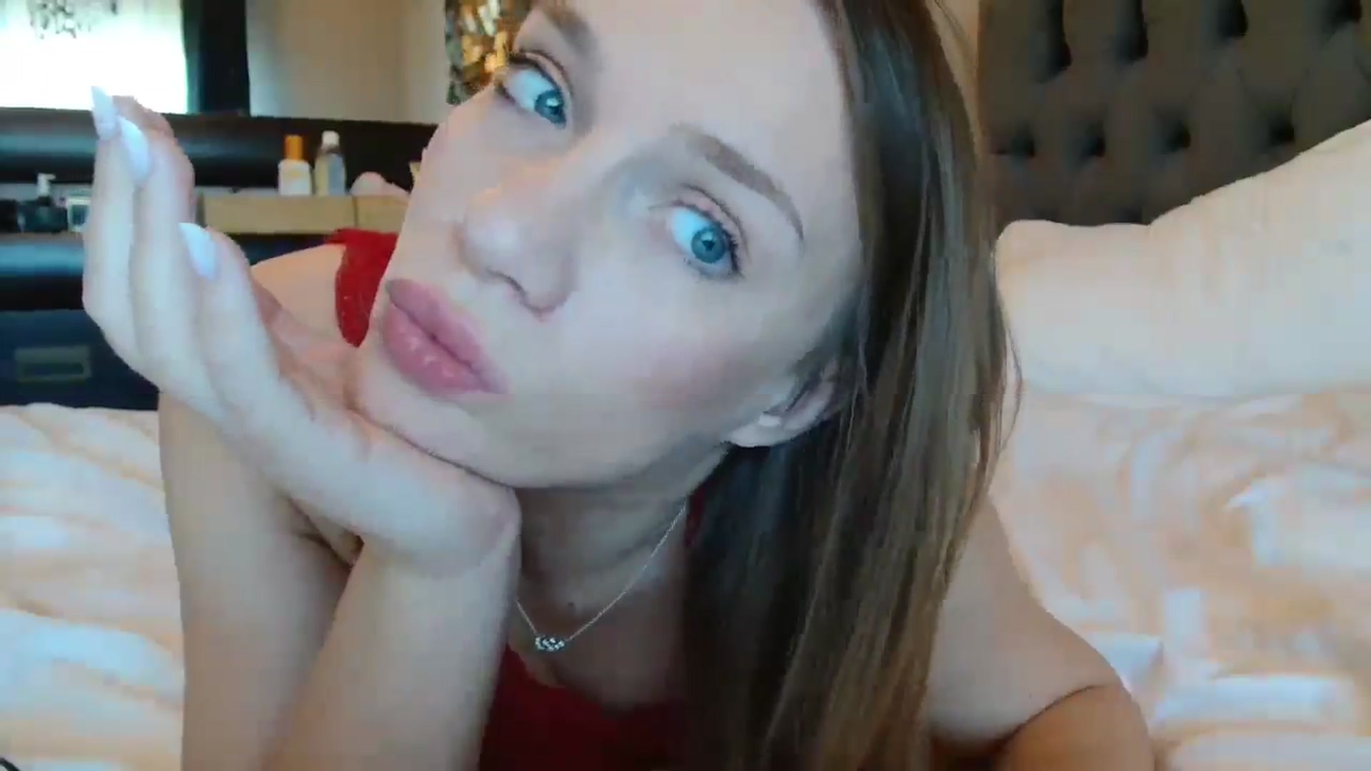 Gallery image thumbnail from ABABAB1's myfreecams stream on, 09/04/2025, 07:26 image 18 of 20