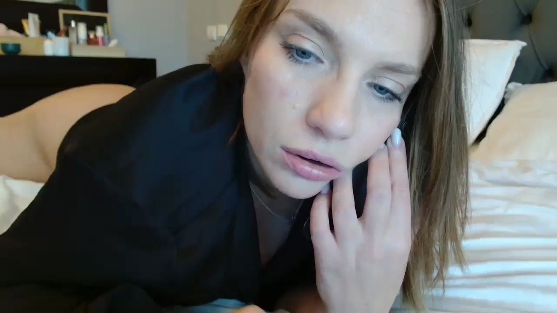 Gallery image thumbnail from ABABAB1's myfreecams stream on, 09/13/2025, 07:20 image 18 of 20