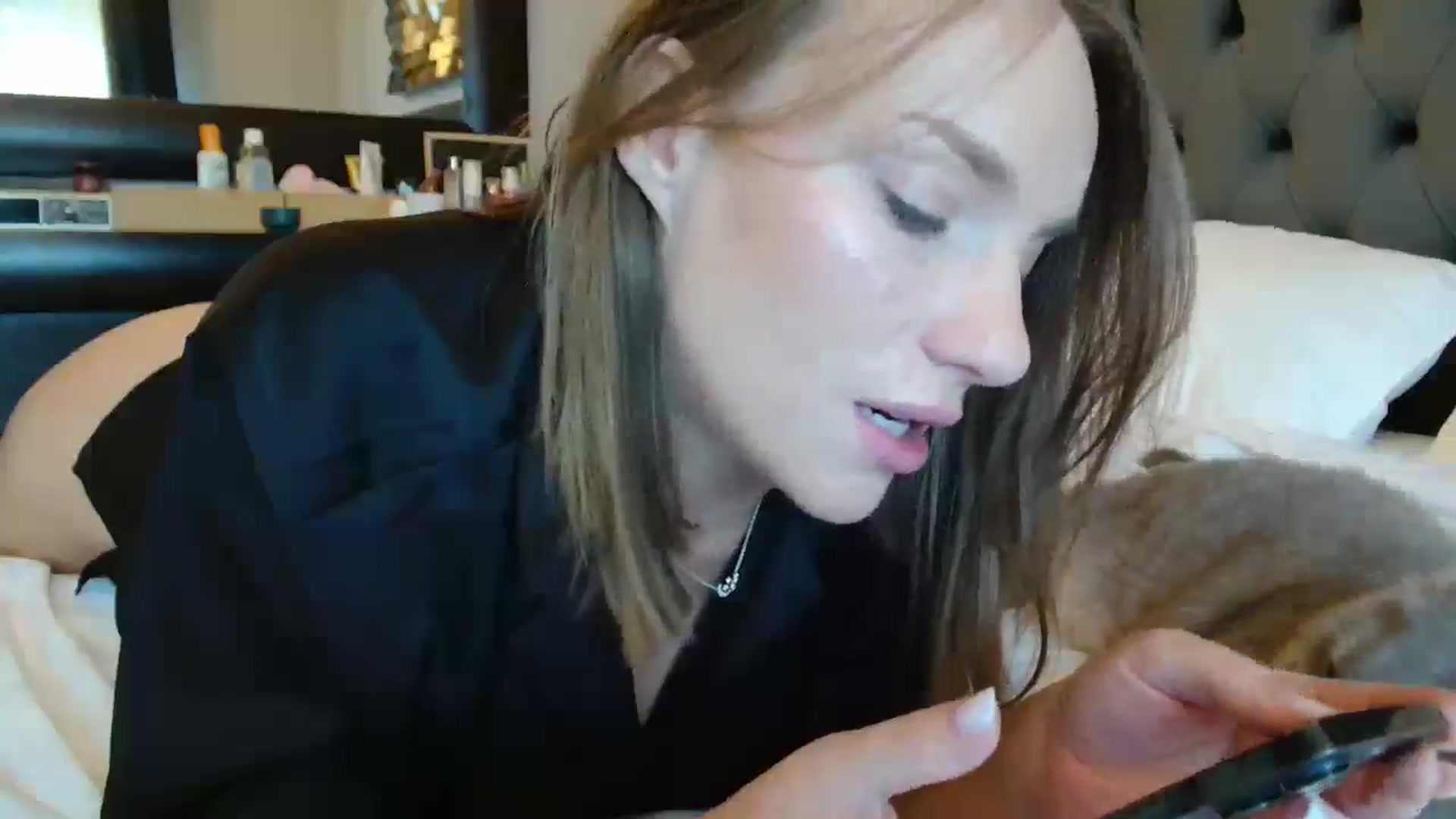 Gallery image thumbnail from ABABAB1's myfreecams stream on, 09/13/2025, 07:20 image 7 of 20