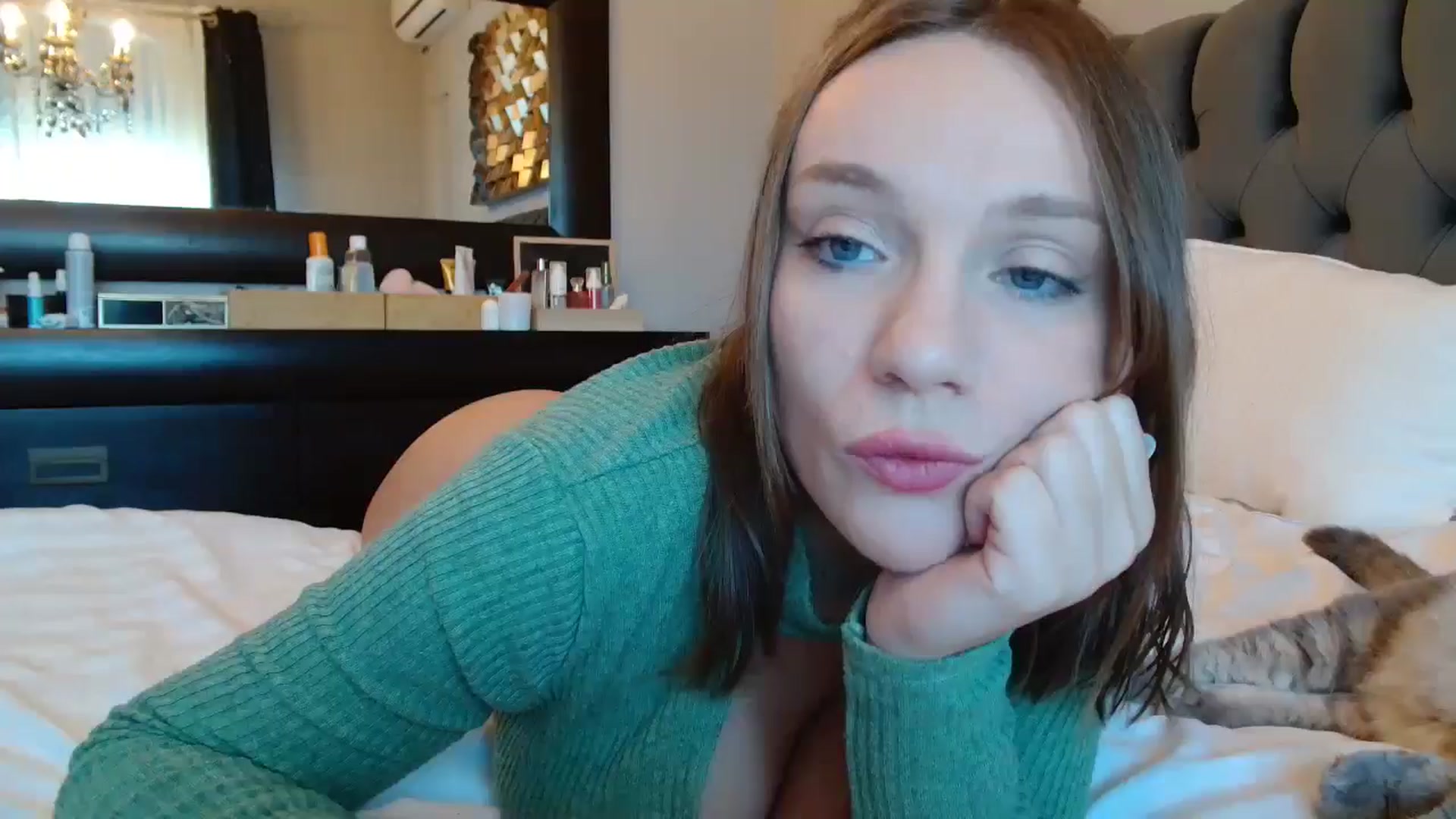Gallery image thumbnail from ABABAB1's myfreecams stream on, 09/14/2025, 06:13 image 14 of 20
