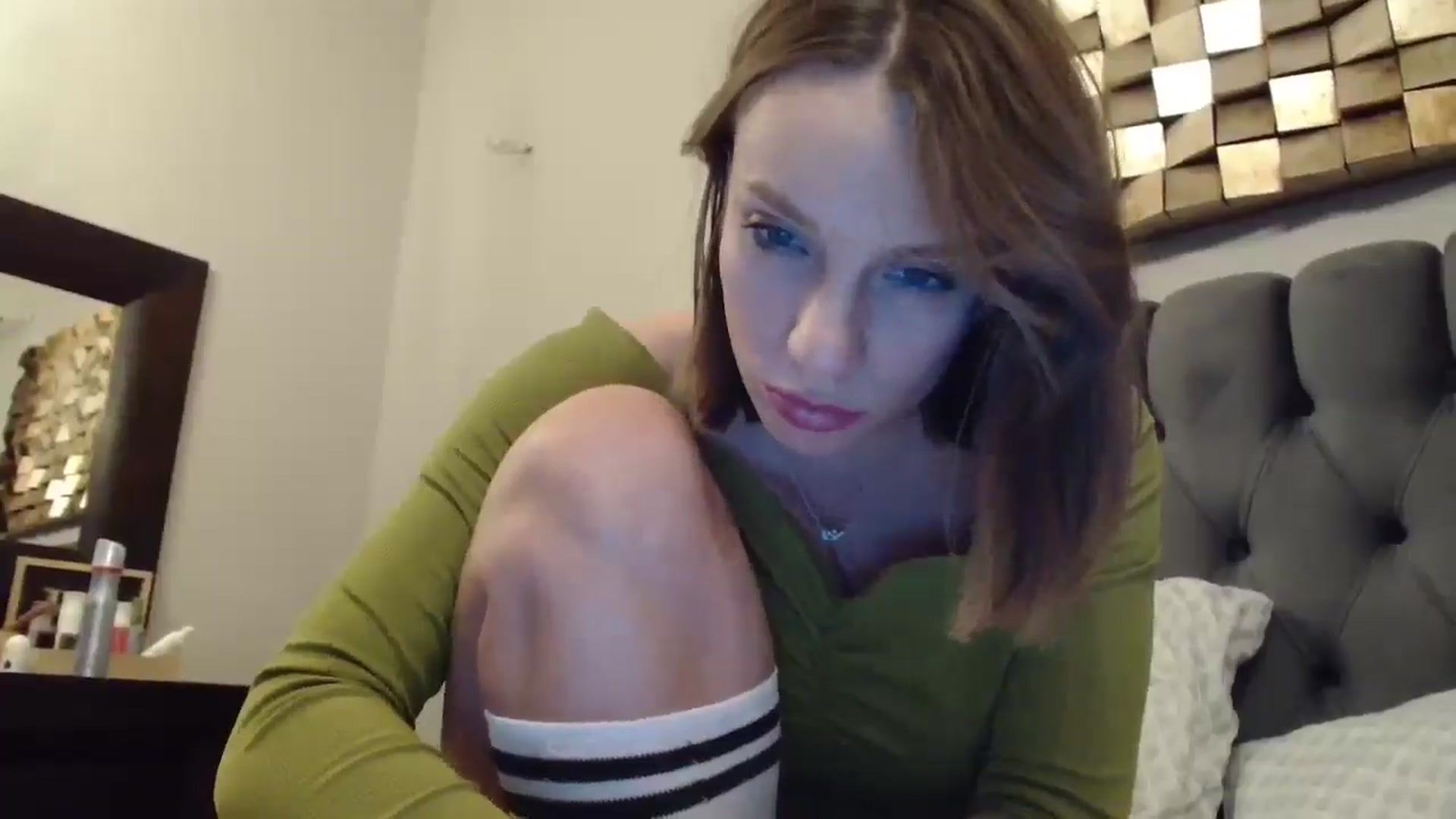 Gallery image thumbnail from ABABAB1's myfreecams stream on, 09/26/2025, 18:32 image 11 of 20
