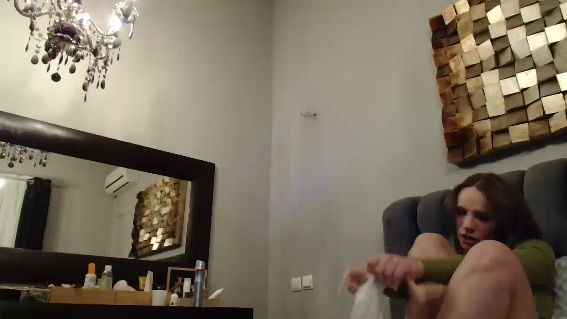 Gallery image thumbnail from ABABAB1's myfreecams stream on, 09/26/2025, 18:32 image 9 of 20