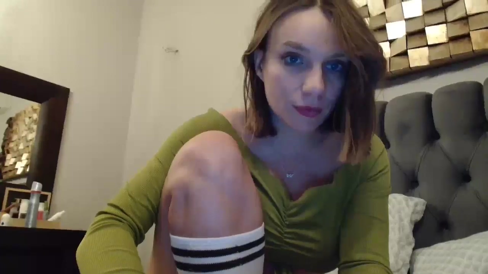 Gallery image thumbnail from ABABAB1's myfreecams stream on, 09/26/2025, 18:32 image 12 of 20