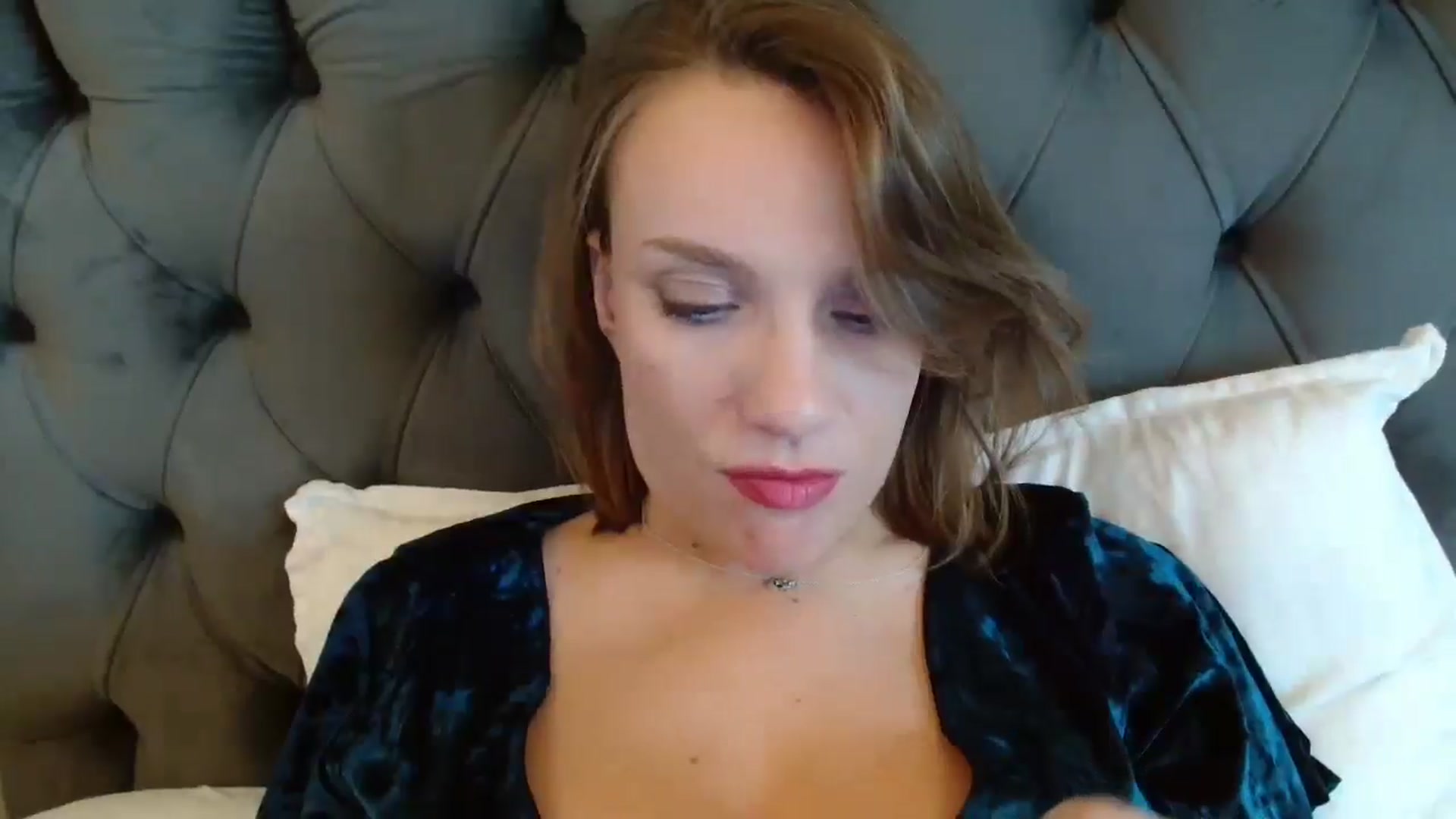Gallery image thumbnail from ABABAB1's myfreecams stream on, 09/28/2025, 08:58 image 12 of 20