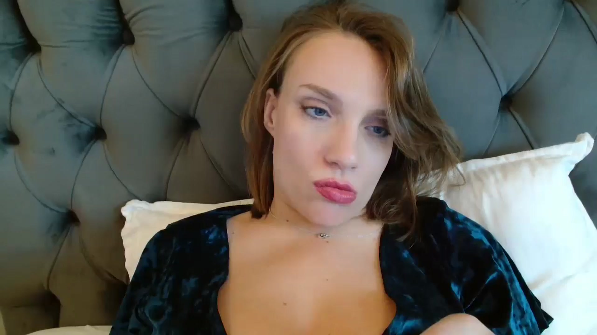 Gallery image thumbnail from ABABAB1's myfreecams stream on, 09/28/2025, 08:58 image 9 of 20