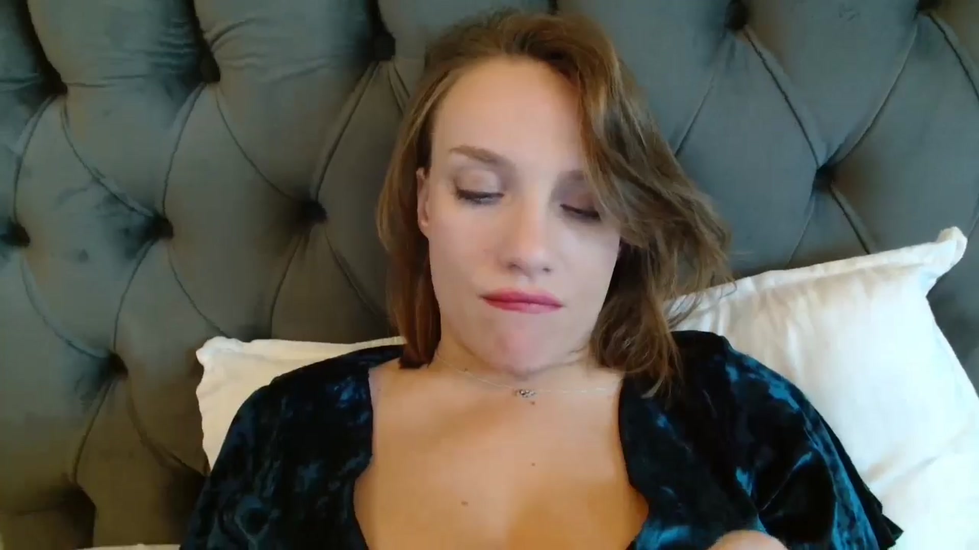 Gallery image thumbnail from ABABAB1's myfreecams stream on, 09/28/2025, 08:58 image 7 of 20
