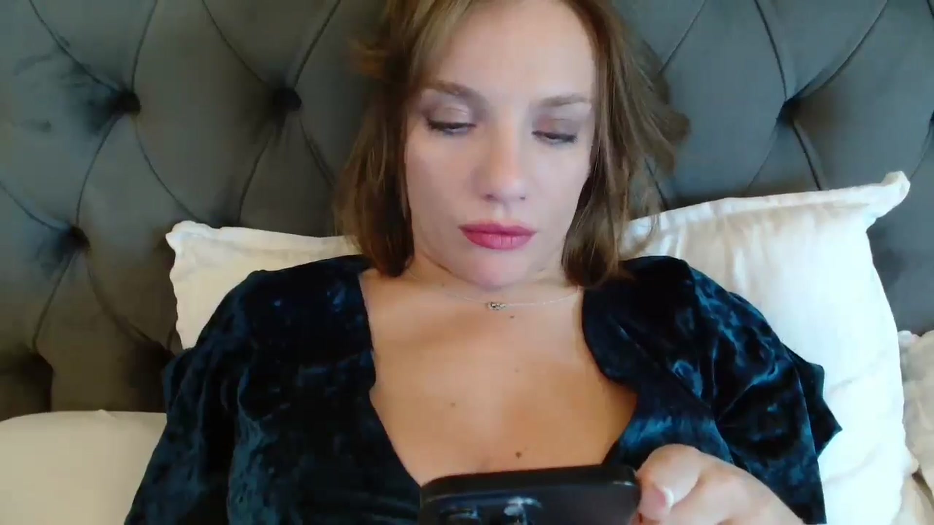 Gallery image thumbnail from ABABAB1's myfreecams stream on, 09/28/2025, 08:58 image 15 of 20