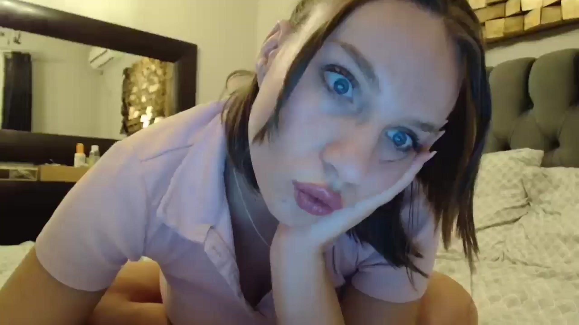 Gallery image thumbnail from ABABAB1's myfreecams stream on, 10/05/2025, 18:21 image 13 of 20