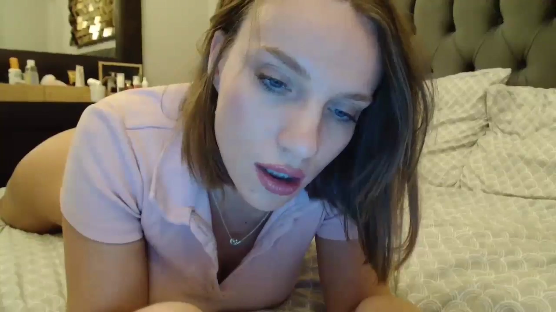 Gallery image thumbnail from ABABAB1's myfreecams stream on, 10/05/2025, 19:46 image 9 of 20