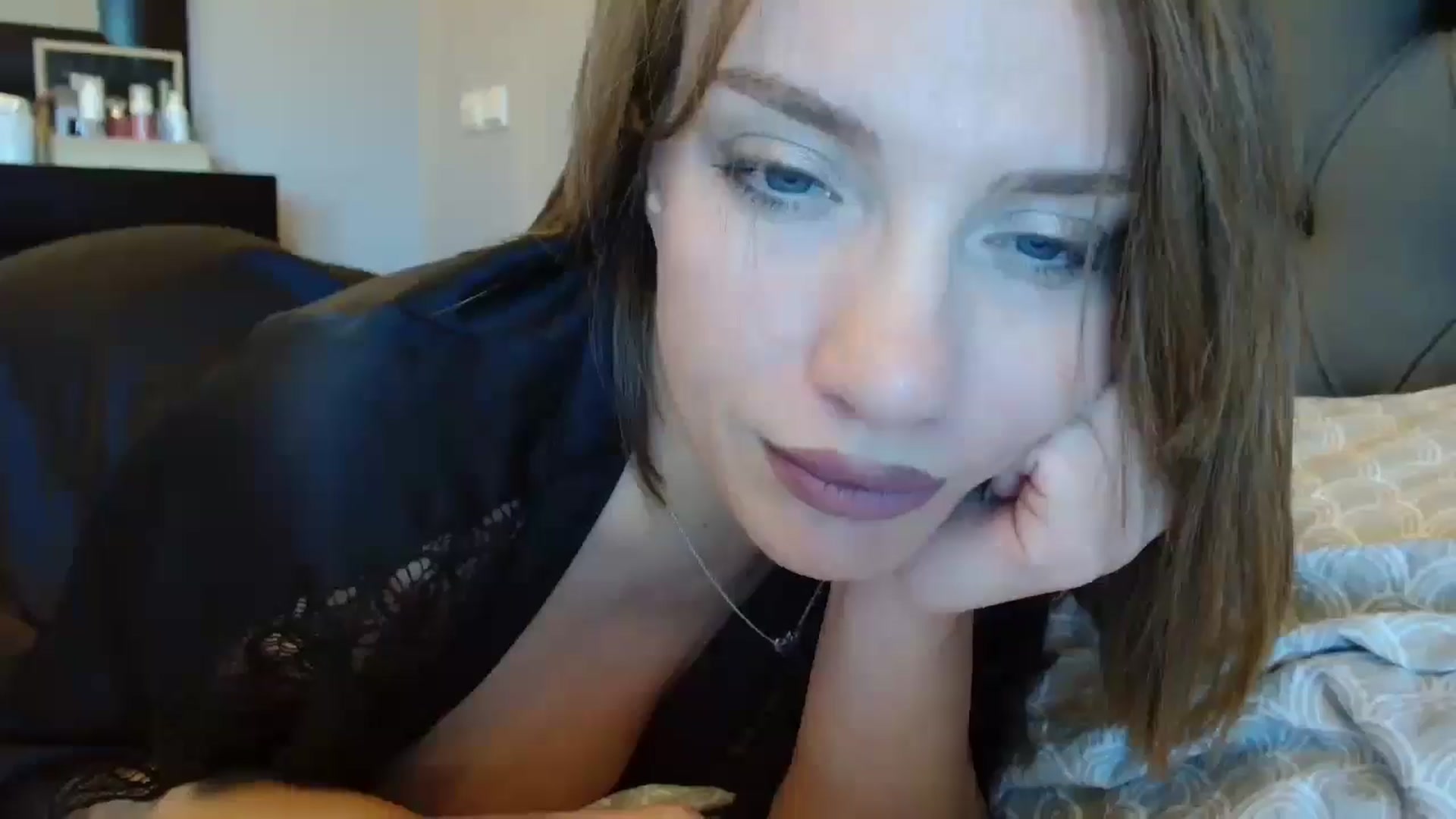 Gallery image thumbnail from ABABAB1's myfreecams stream on, 10/11/2025, 09:39 image 6 of 20