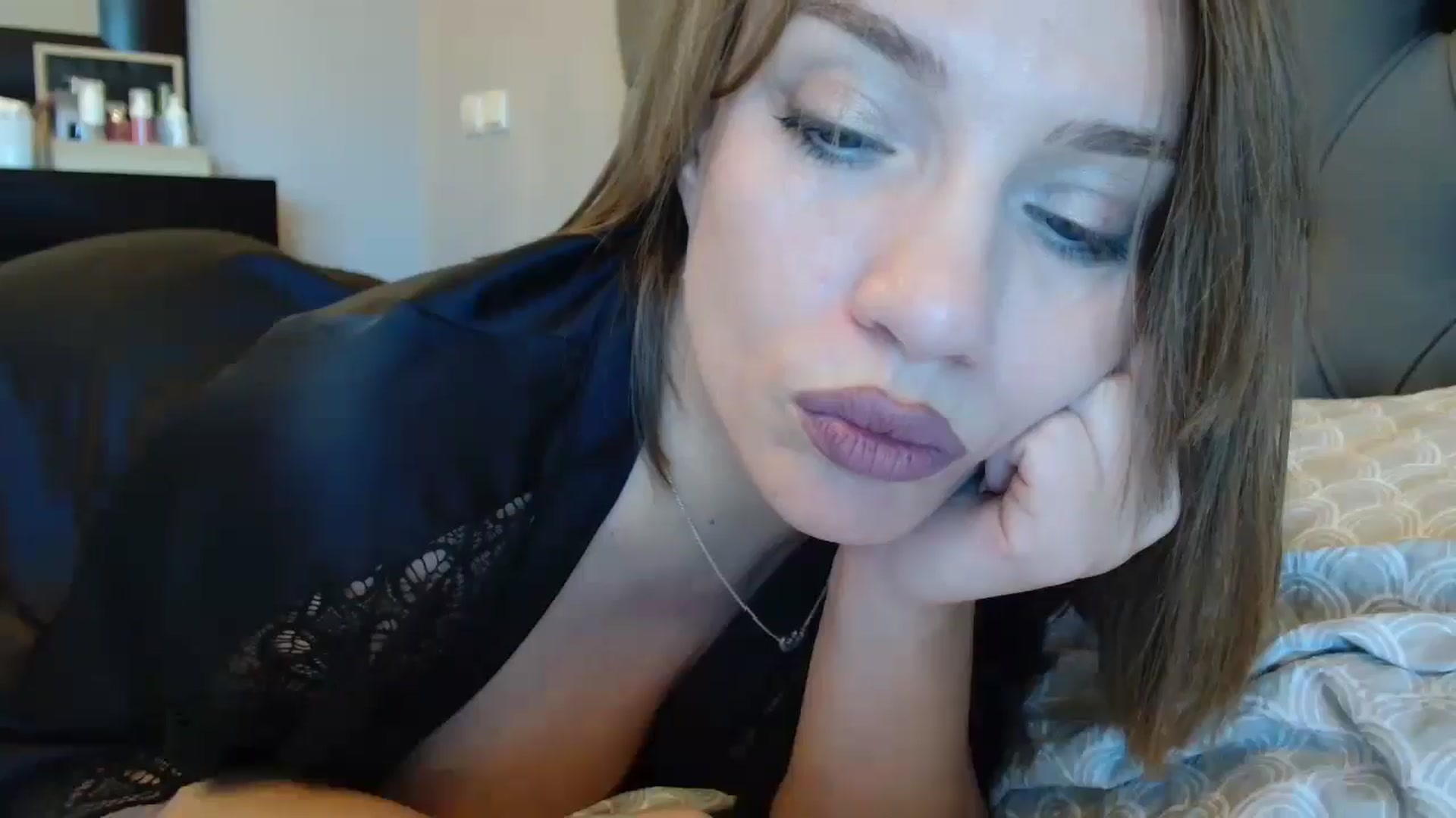 Gallery image thumbnail from ABABAB1's myfreecams stream on, 10/11/2025, 09:39 image 8 of 20
