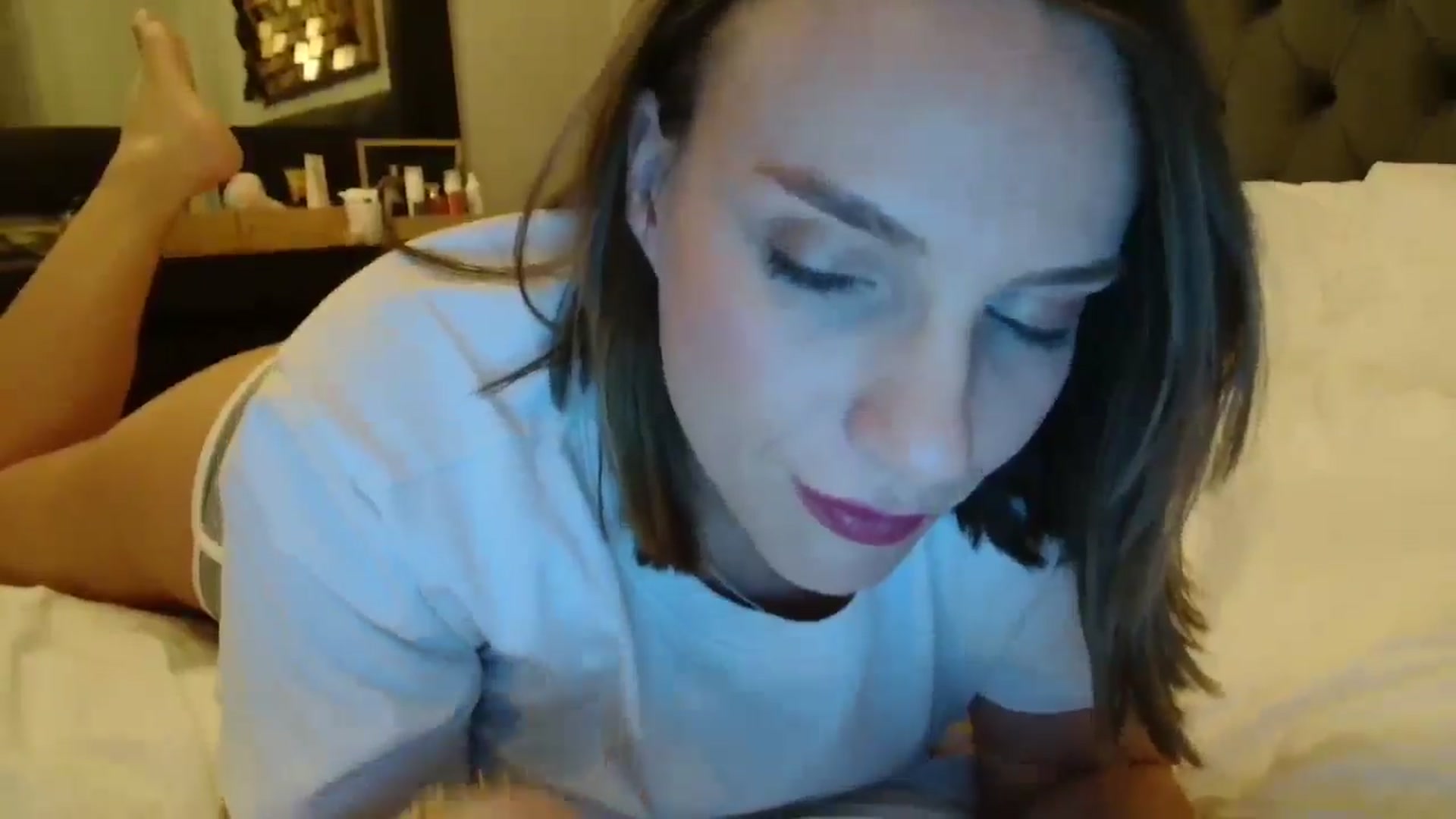 Gallery image thumbnail from ABABAB1's myfreecams stream on, 10/14/2025, 17:28 image 12 of 20