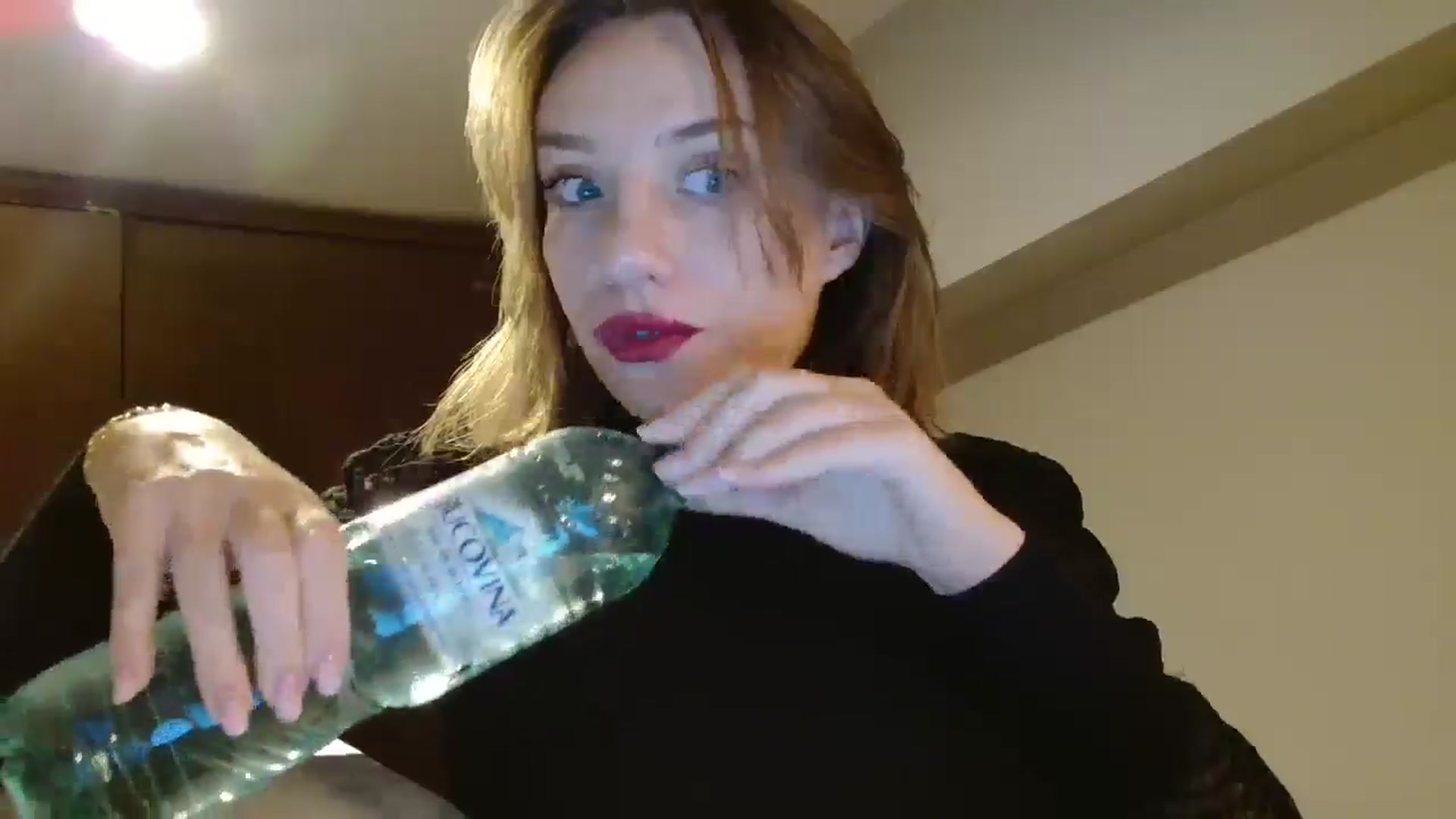 Gallery image thumbnail from ABABAB1's myfreecams stream on, 10/15/2025, 15:52 image 13 of 20
