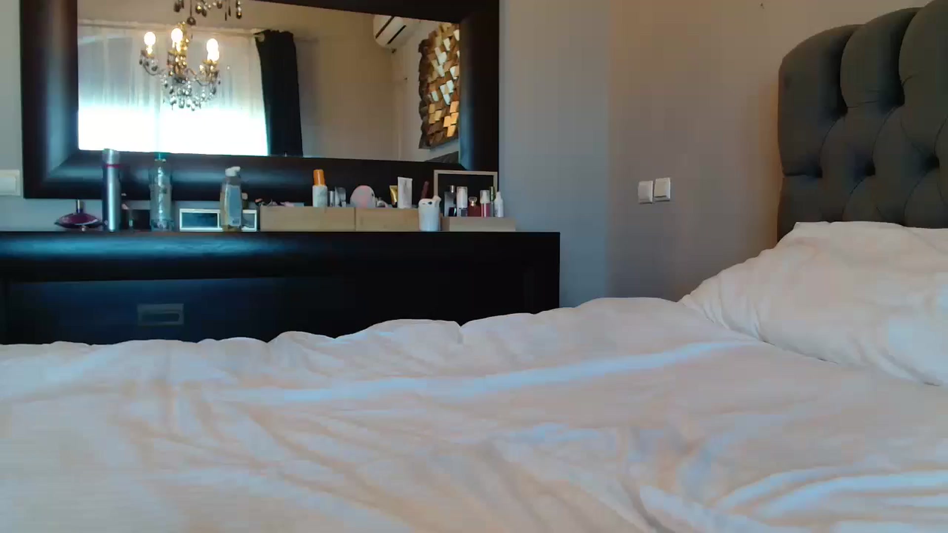Gallery image thumbnail from ABABAB1's myfreecams stream on, 10/19/2025, 08:14 image 2 of 20