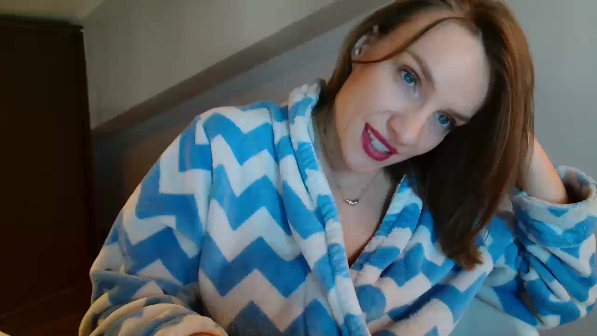 Gallery image thumbnail from ABABAB1's myfreecams stream on, 10/25/2025, 11:31 image 8 of 20
