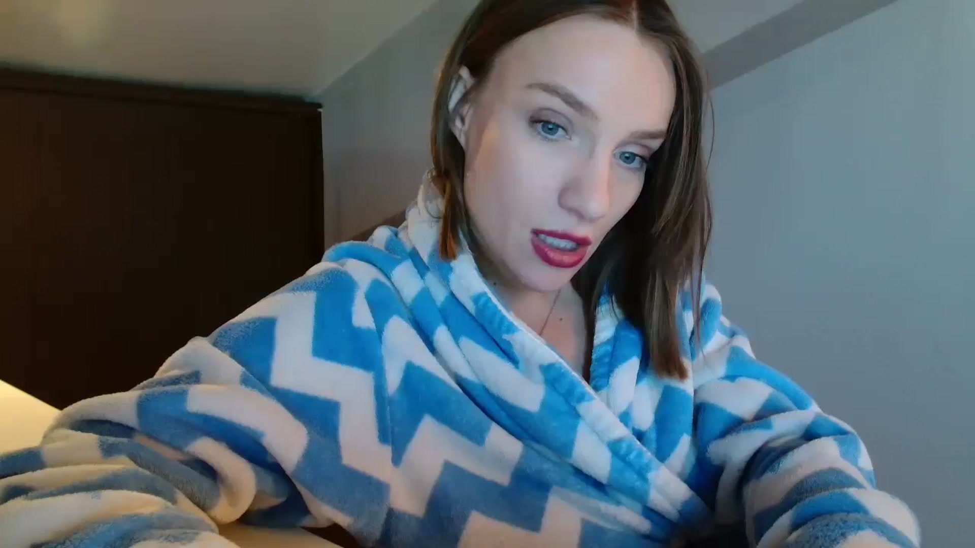 Gallery image thumbnail from ABABAB1's myfreecams stream on, 10/25/2025, 11:31 image 1 of 20