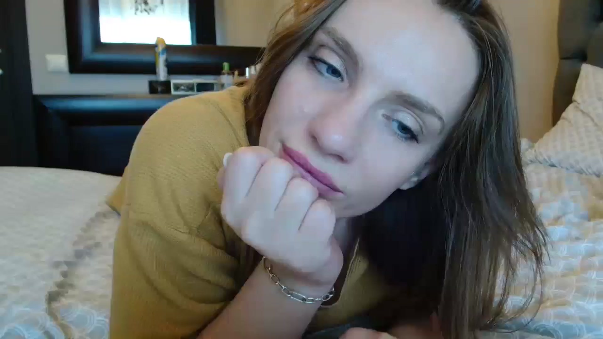 Gallery image thumbnail from ABABAB1's myfreecams stream on, 11/09/2025, 13:05 image 16 of 20