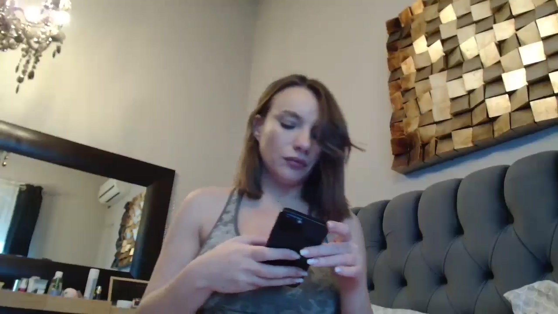 Gallery image thumbnail from ABABAB1's myfreecams stream on, 11/14/2025, 13:03 image 6 of 20