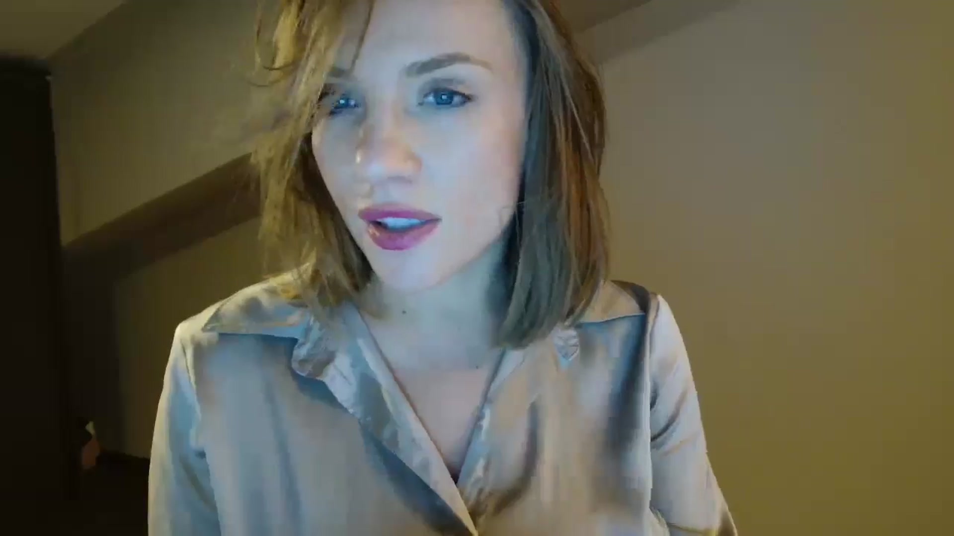 Gallery image thumbnail from ABABAB1's myfreecams stream on, 11/15/2025, 17:13 image 9 of 20