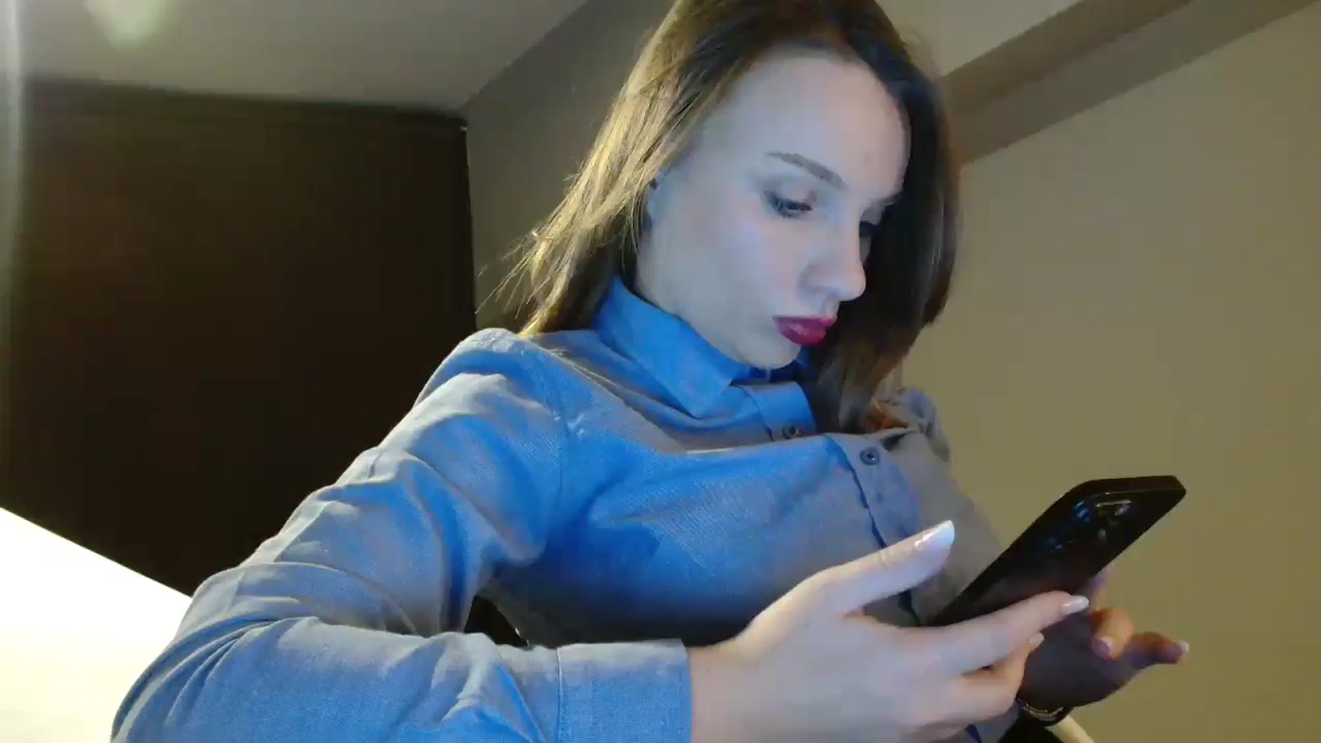 Gallery image thumbnail from ABABAB1's myfreecams stream on, 11/19/2025, 18:55 image 16 of 20