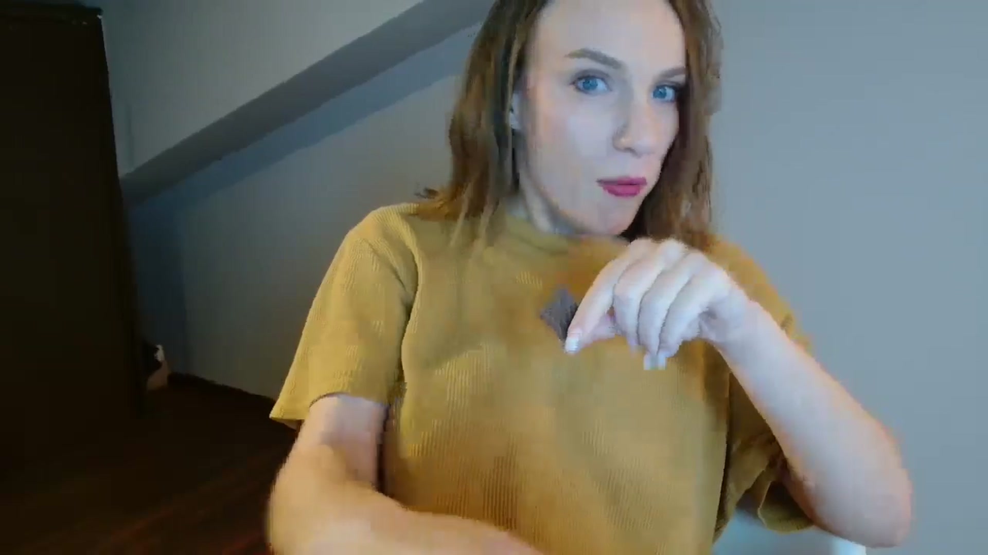 Gallery image thumbnail from ABABAB1's myfreecams stream on, 11/21/2025, 08:38 image 2 of 20