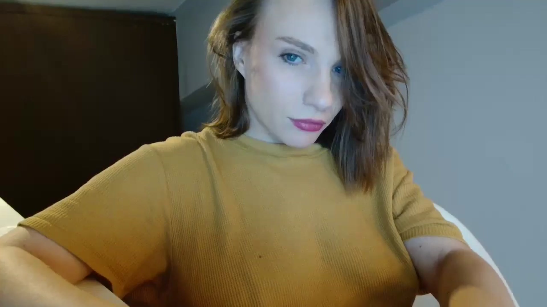 Gallery image thumbnail from ABABAB1's myfreecams stream on, 11/21/2025, 08:38 image 5 of 20
