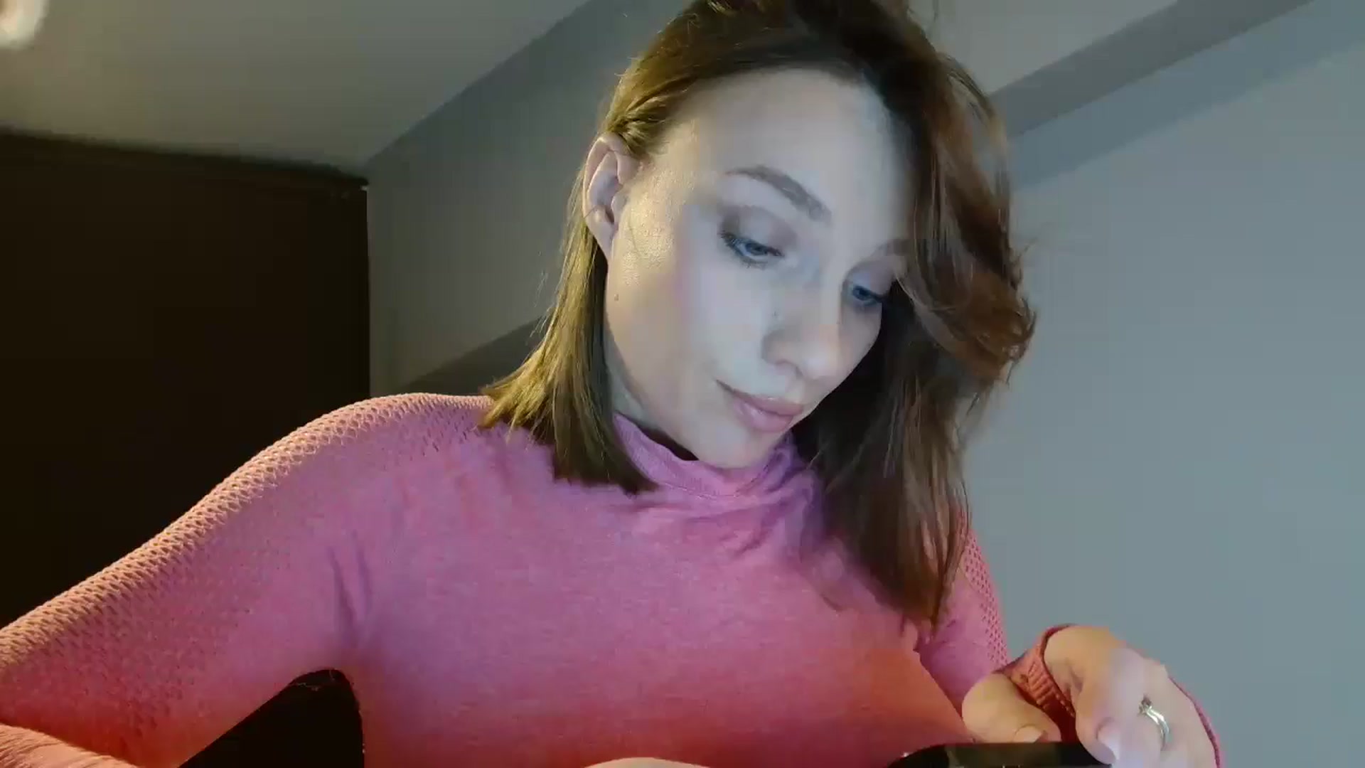 Gallery image thumbnail from ABABAB1's myfreecams stream on, 11/23/2025, 11:22 image 10 of 20
