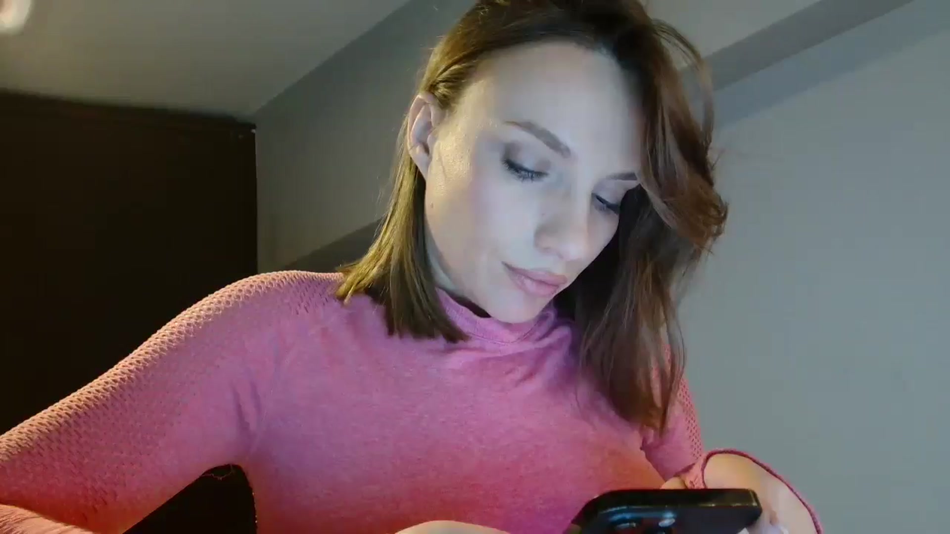 Gallery image thumbnail from ABABAB1's myfreecams stream on, 11/23/2025, 11:22 image 7 of 20